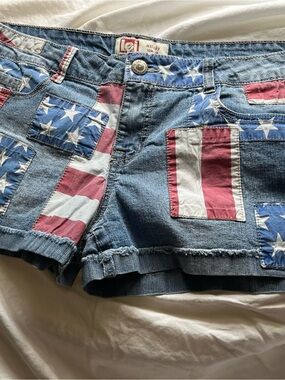 Vintage 90s American flag patch Shorts